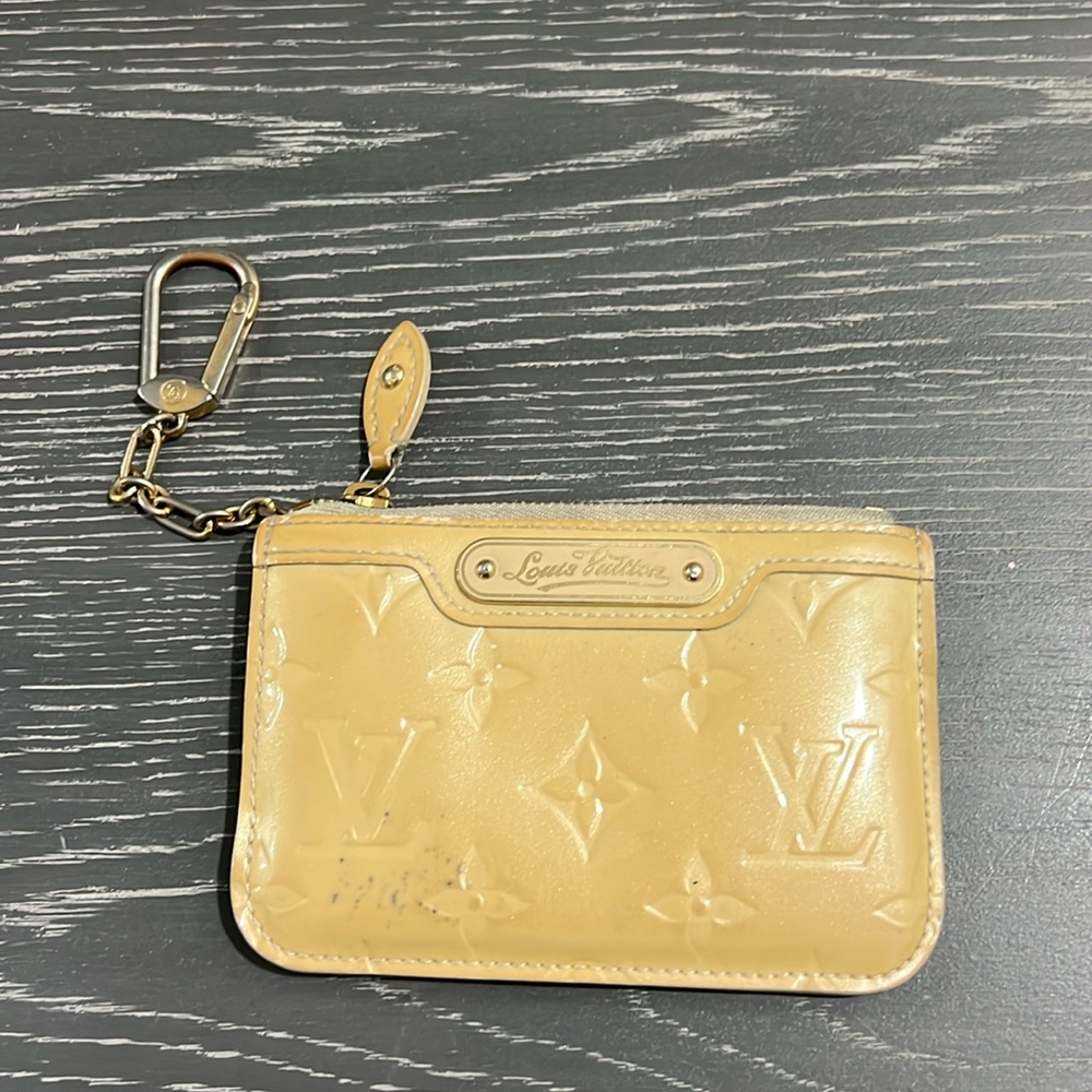Louis Vuitton Wallet Coin Purse Pochette Cles beige Leather